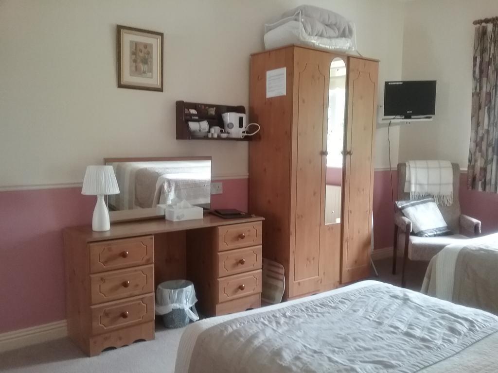 Rocksberry Bed & Breakfast Каслбар Экстерьер фото