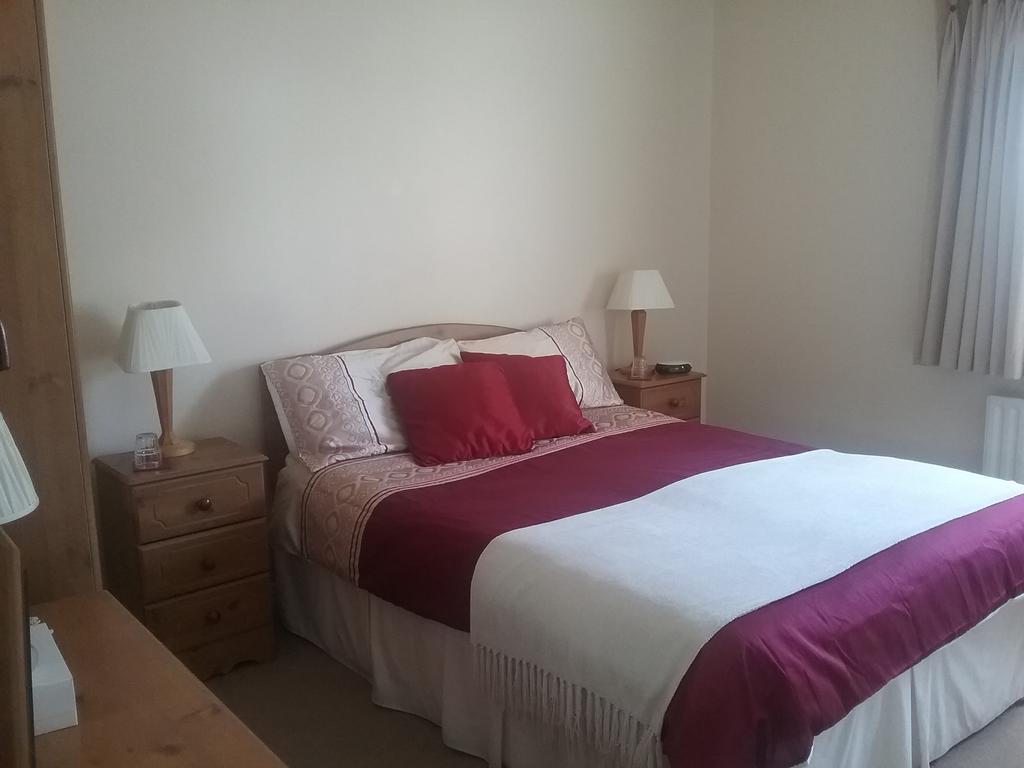 Rocksberry Bed & Breakfast Каслбар Экстерьер фото