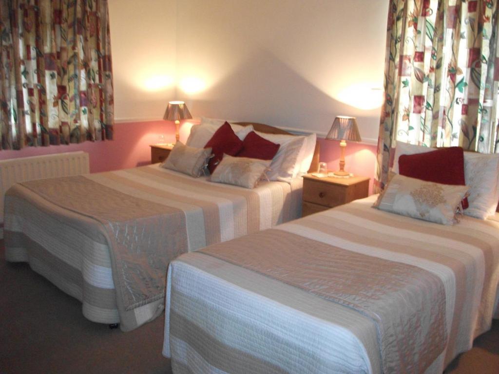 Rocksberry Bed & Breakfast Каслбар Экстерьер фото