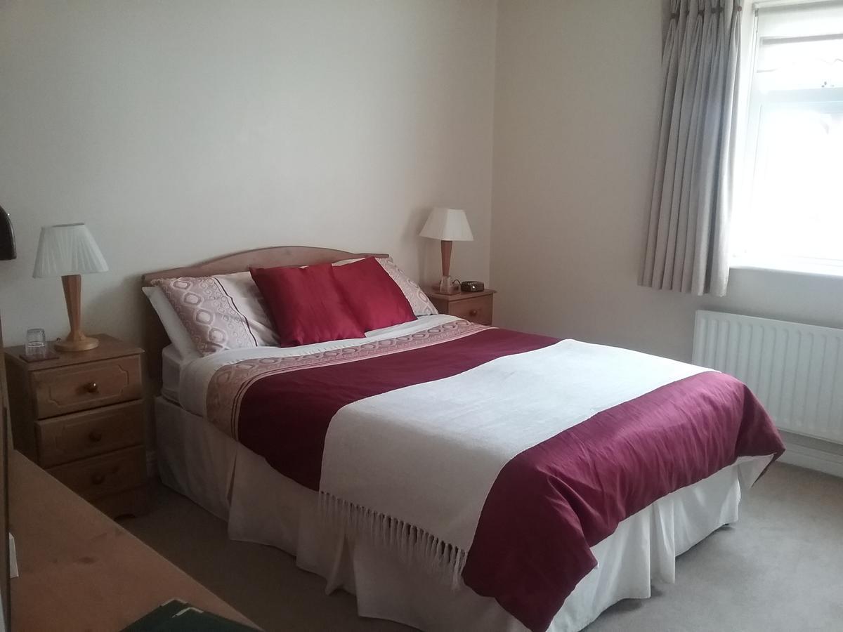 Rocksberry Bed & Breakfast Каслбар Номер фото
